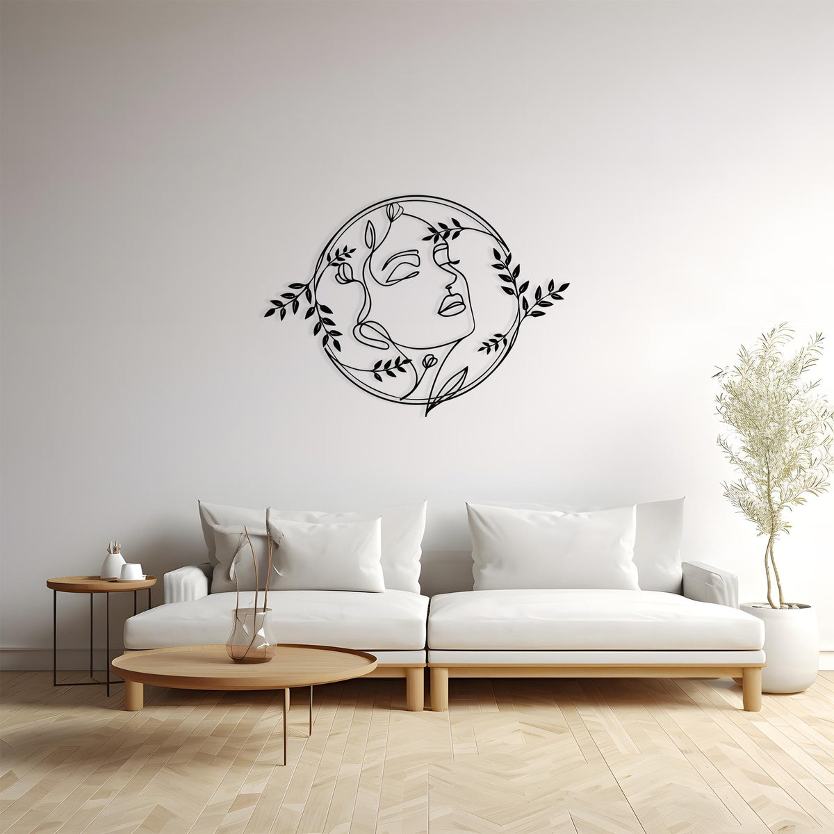 Abstract Face Metal Wall Art size guide with dimensions in cm and inches